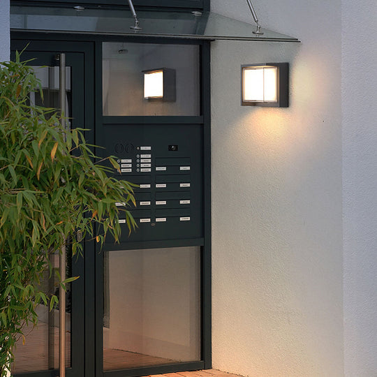 Modern Outdoor Wall Lights Round &amp; Square Waterproof Designs for Gardens &amp; Villas