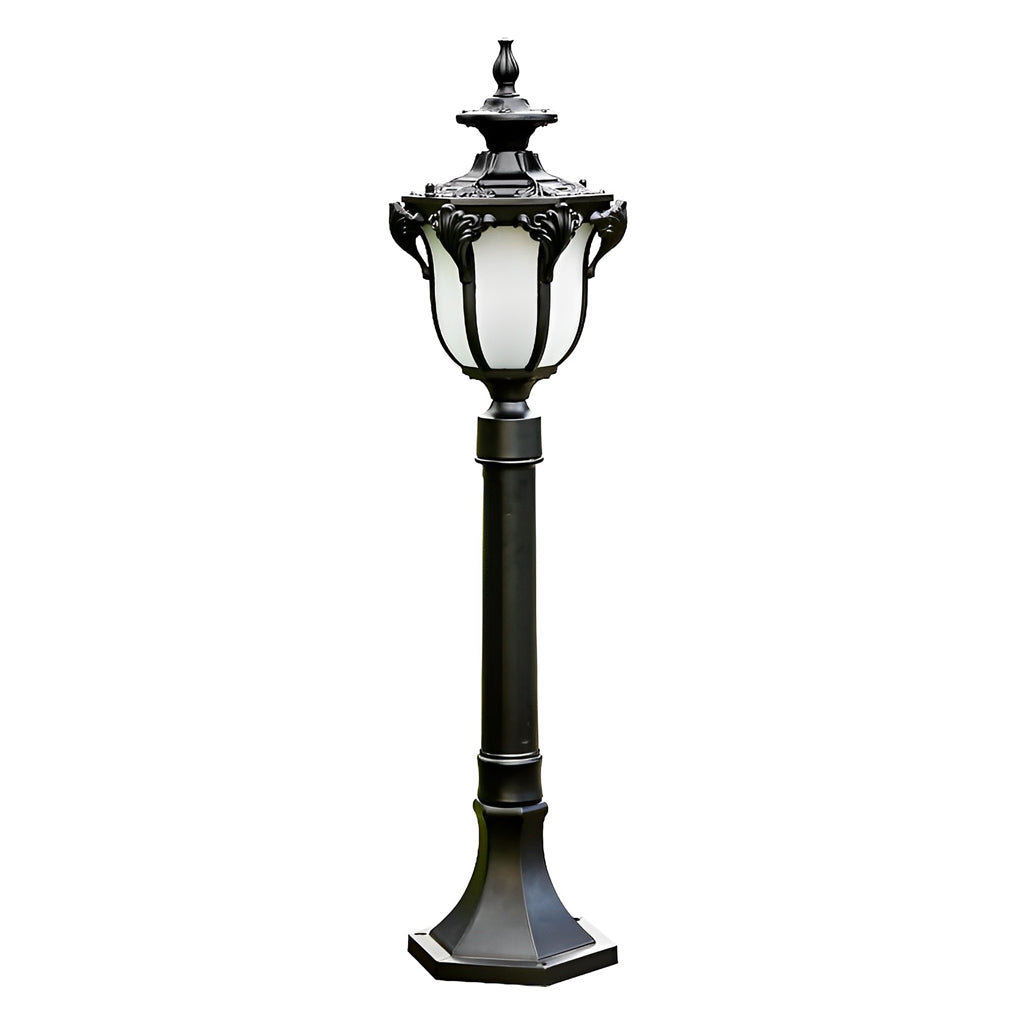 Traditional European-Style LED Outdoor Pathway Lamp Post – Durable &amp; Waterproof