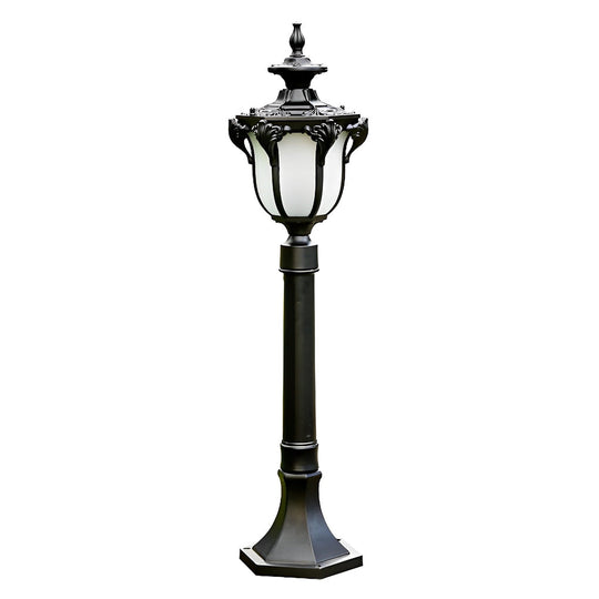 Traditional European-Style LED Outdoor Pathway Lamp Post – Durable &amp; Waterproof