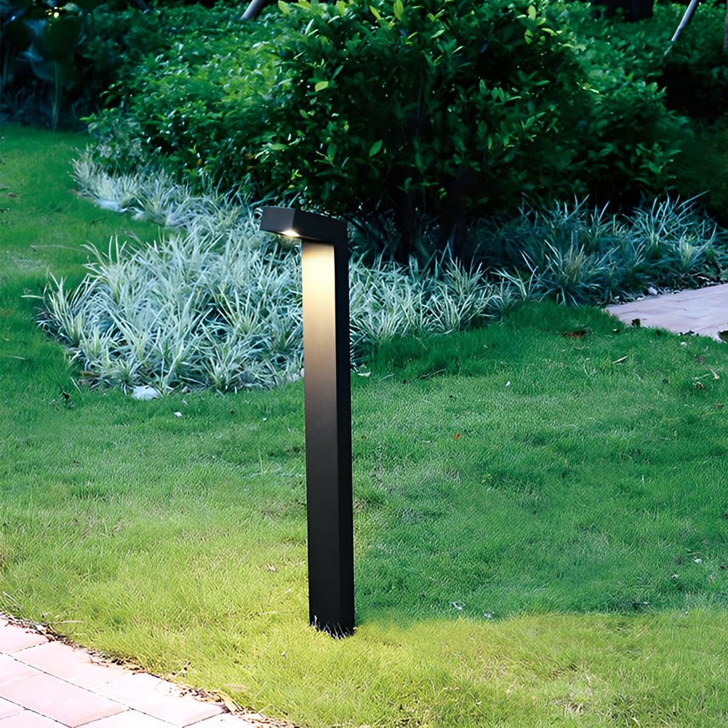 Sleek Black Aluminum Pathway Light IP65 Waterproof