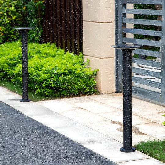 Round LED Solar Garden Light with Intelligent Light-Control &amp; Waterproof Design