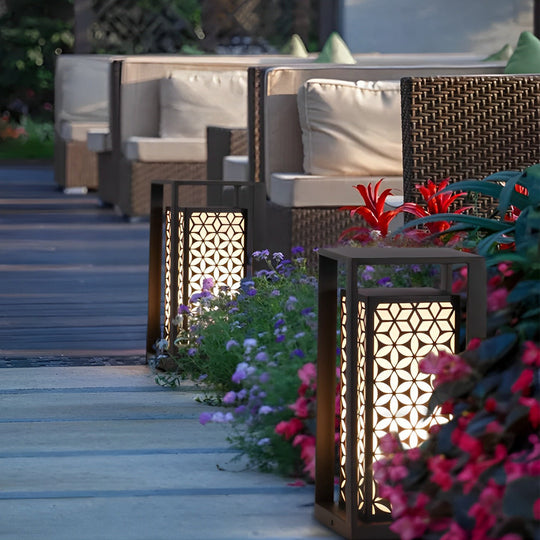Galvanized Vintage Outdoor Pathway Lights