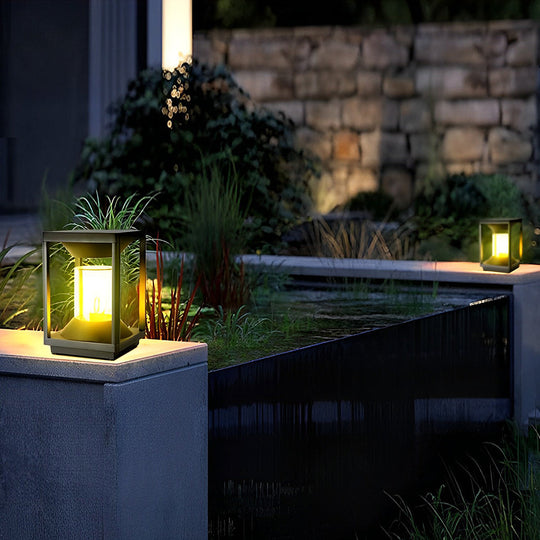 Square Minimalist LED Solar Fence Post Light Waterproof Outdoor Lamp