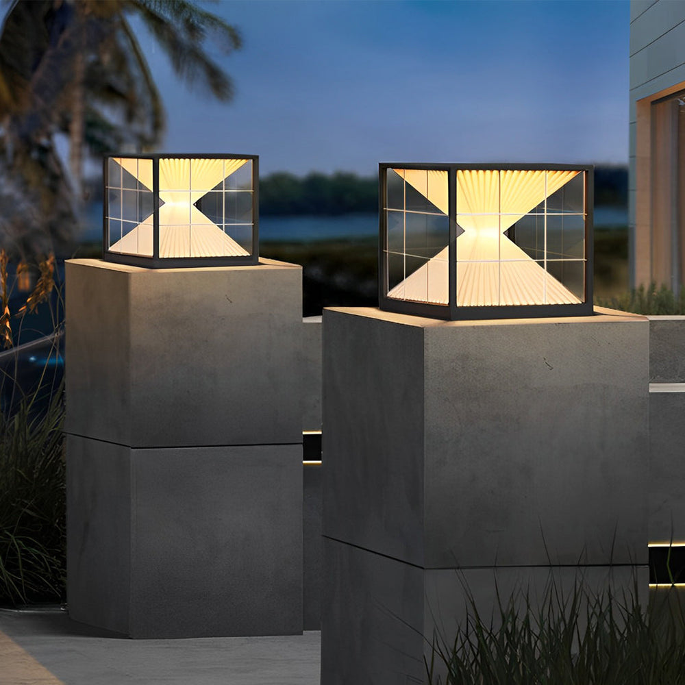 Square Hourglass Shape LED Solar Fence Post Lights Waterproof Outdoor