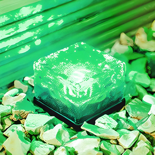 2V Mount-Free Ice Cube Lights Colorful Modern Smart Solar Outdoor Step Lighting