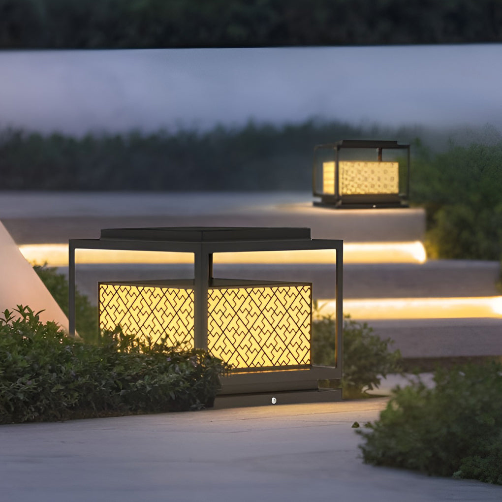 Square Solar Waterproof Outdoor Fence Post Light with Warm Glow