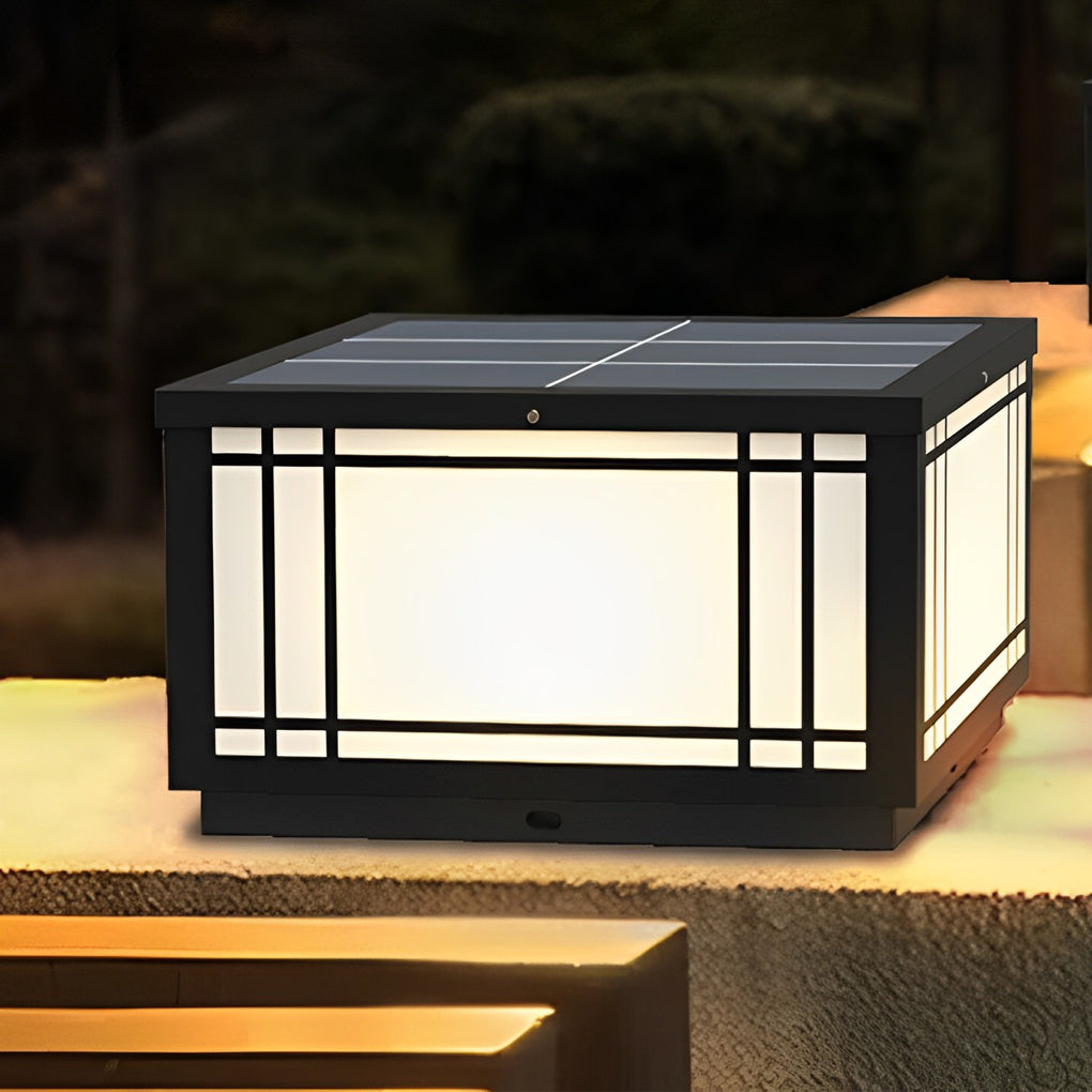 Retro Grilles Waterproof LED 3 Step Dimming Solar Fence Post Lights