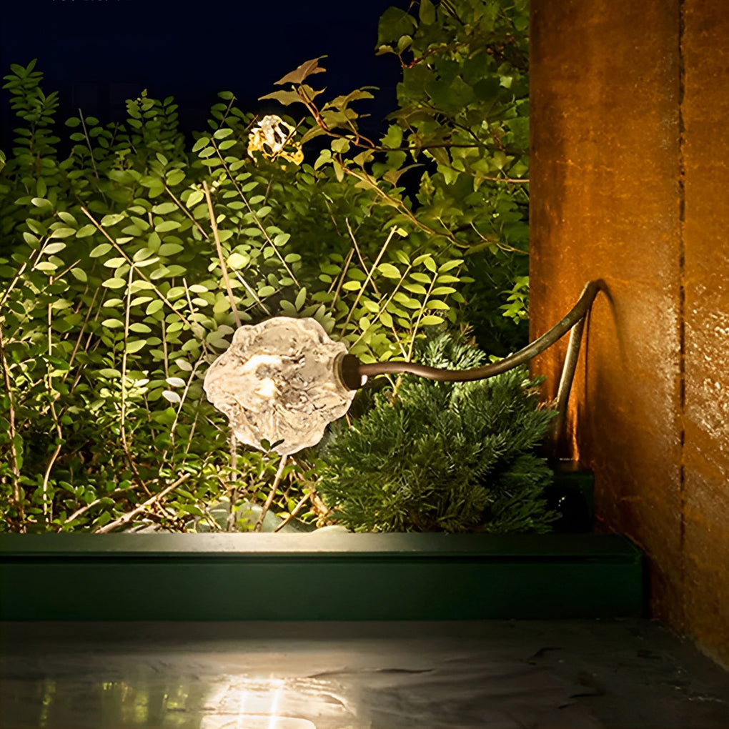 Outdoor Flower Bud LED Lawn Lights – Apple &amp; Grape Designs
