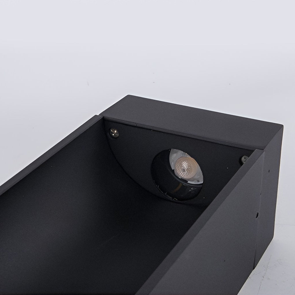 Modern 5W LED Black Outdoor Lawn Light with Open Front and Energy Efficient Design