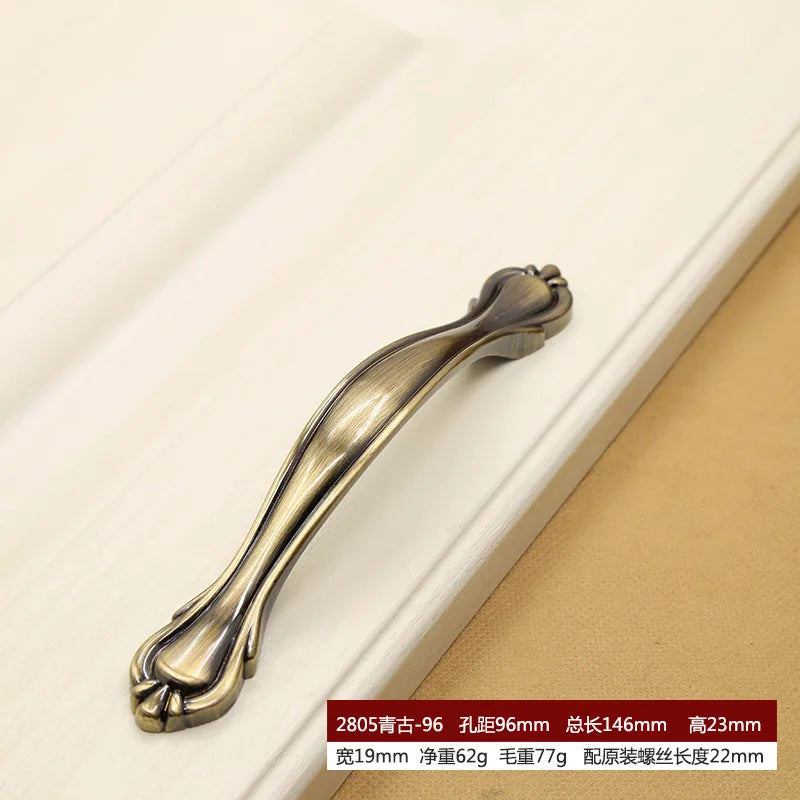 Retro Bronze Cabinet Handles – Antique Metal Drawer &amp; Door Pulls
