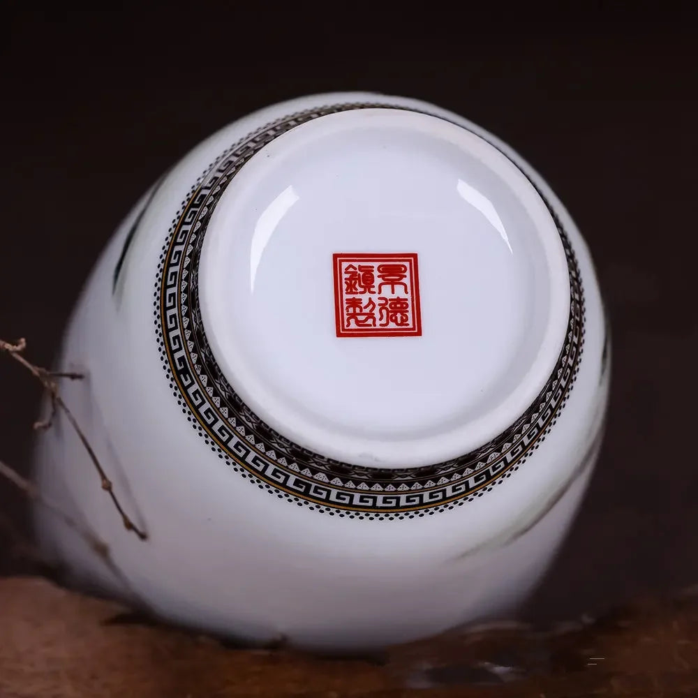 Traditional Ceramic Flower Vase for Living Room Decoration
