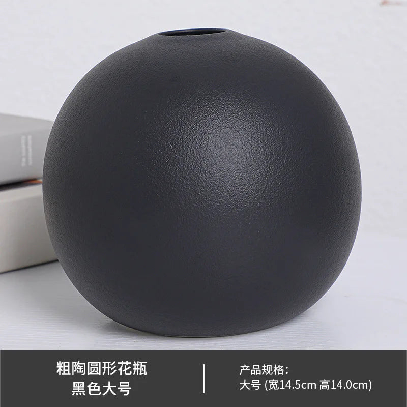 Black and White Ceramic Ball Vase for Hydroponic Flower Decor