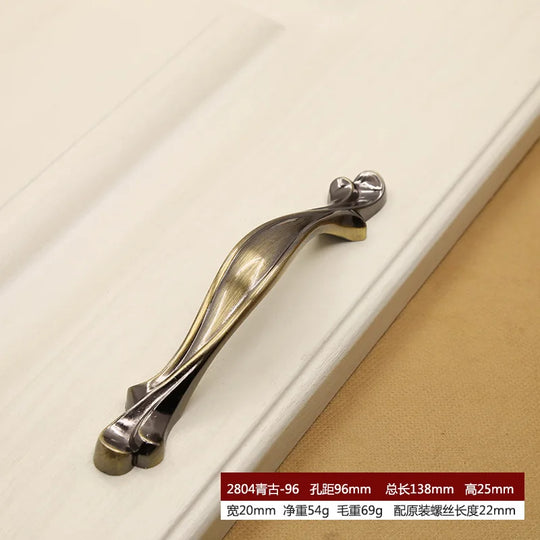 Retro Bronze Cabinet Handles – Antique Metal Drawer &amp; Door Pulls
