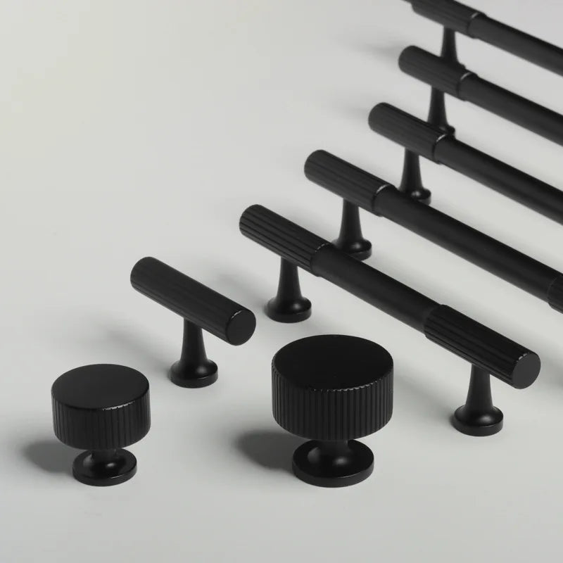 Solid Brass Vertical Linear Cabinet Knobs – Modern Drawer Pulls for Furniture
