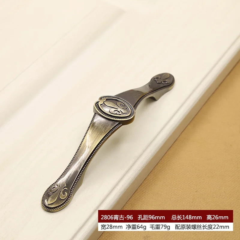 Retro Bronze Cabinet Handles – Antique Metal Drawer &amp; Door Pulls