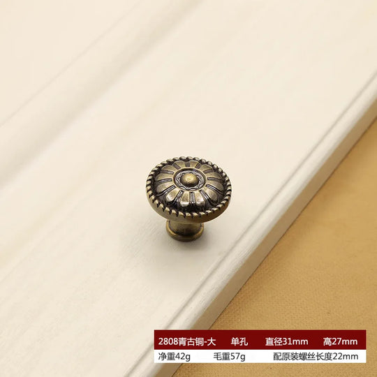 Retro Bronze Cabinet Handles – Antique Metal Drawer &amp; Door Pulls