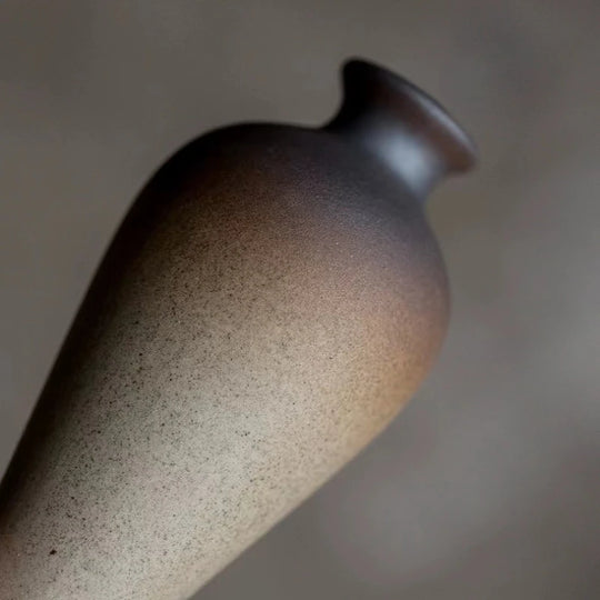Retro Zen Ceramic Tabletop Vase for Flower Arrangement Decor
