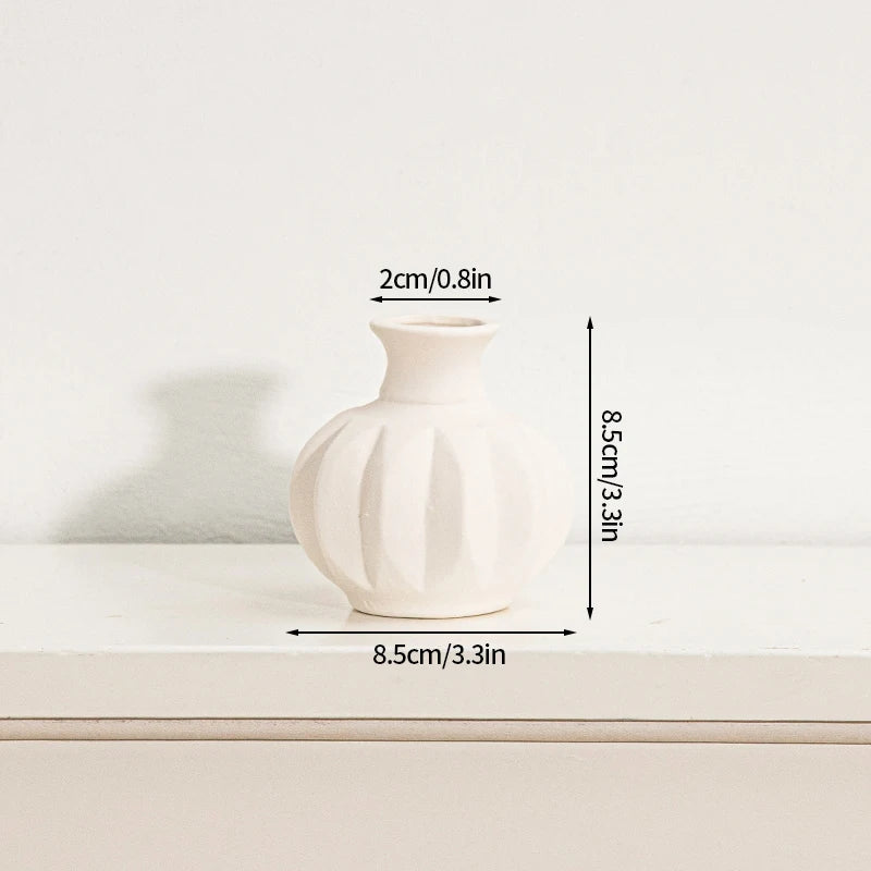 White Ceramic Vase Modern Minimalist Decorative Flower Vase