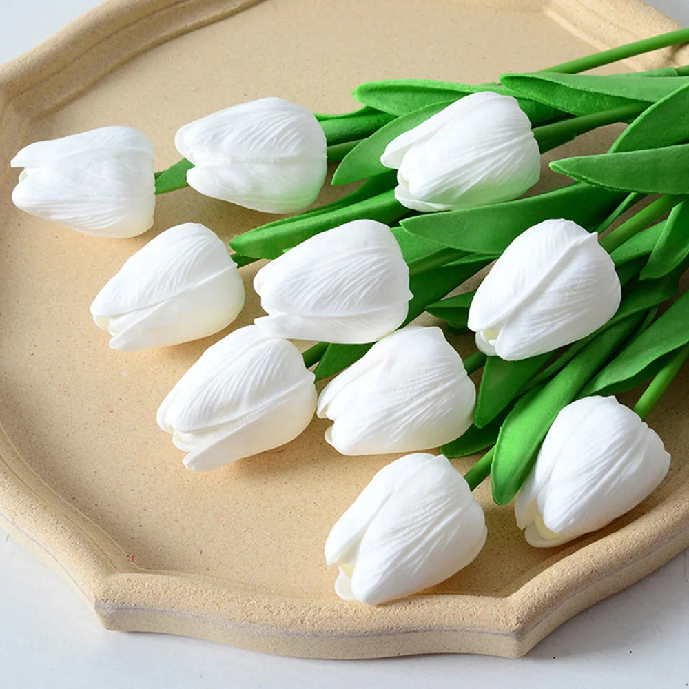 Ceramic Tulip Decorative Vase for Desktop and Tabletop Decor