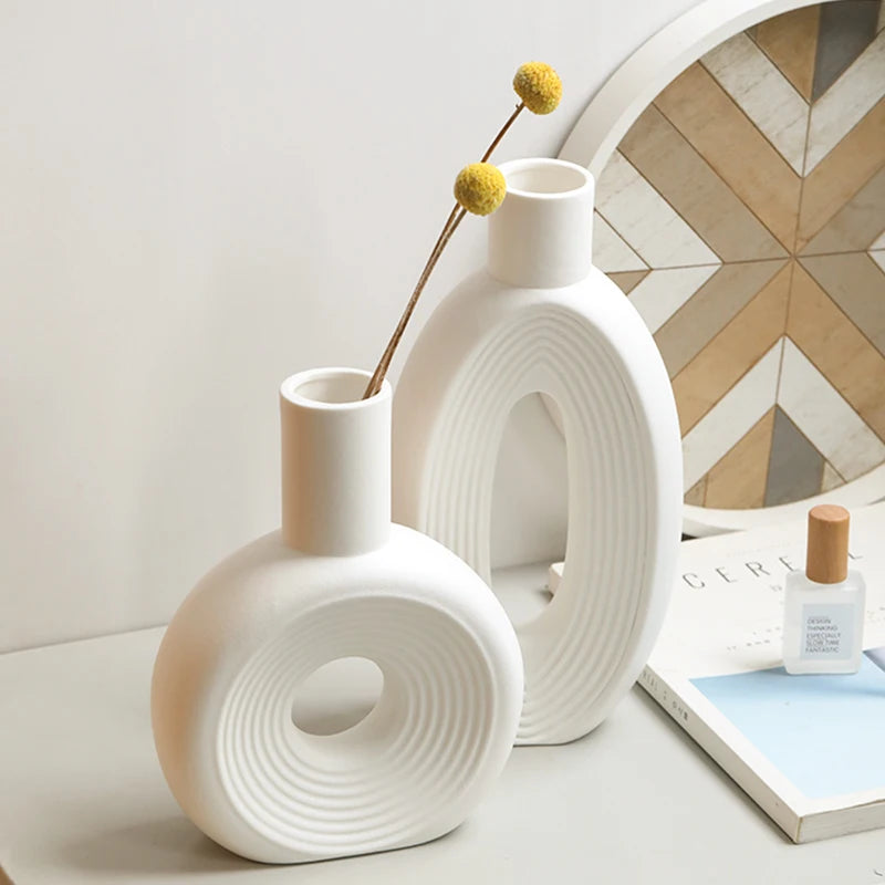 White Ceramic Vase Modern Minimalist Decorative Flower Vase