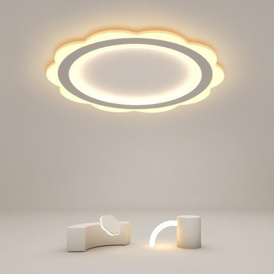 Ultra-Thin Round Flush Mount LED Ceiling Light – 17" &amp; 20" (White)