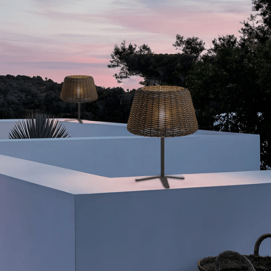 Elegant Rattan Shade LED Outdoor Floor Lamp
