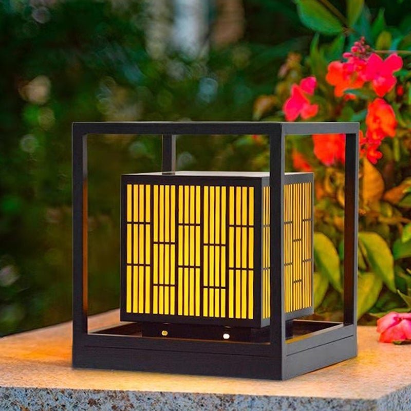 Vintage Window Grilles Solar LED Outdoor Post Lamp