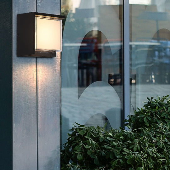 Modern Outdoor Wall Lights Round &amp; Square Waterproof Designs for Gardens &amp; Villas