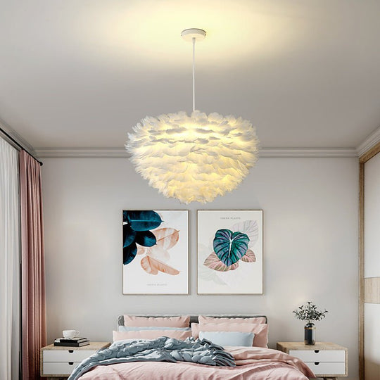 Feather Design Pink Chandelier Ceiling Light