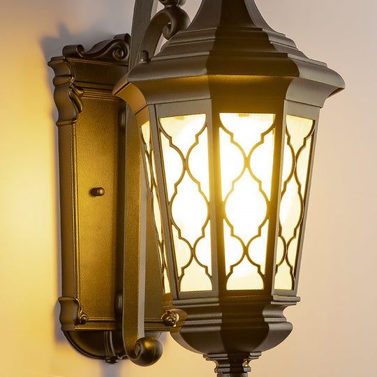 Outdoor Retro Waterproof LED Wall Lamp for Courtyard and Balcony