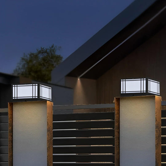 Retro Grilles Waterproof LED 3 Step Dimming Solar Fence Post Lights