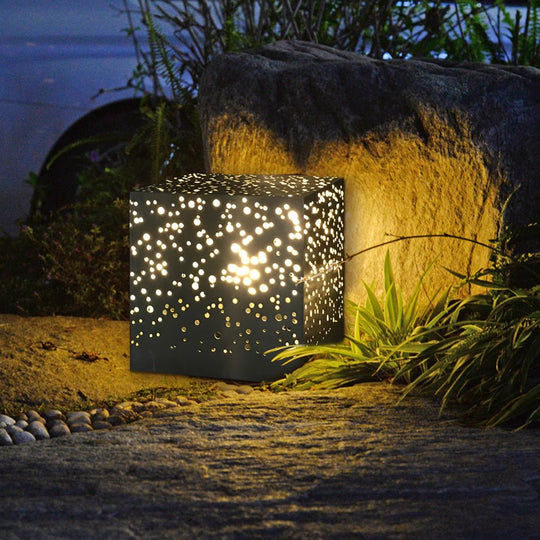 Square LED Outdoor Post Lights Modern Pillar &amp; Deck Lighting