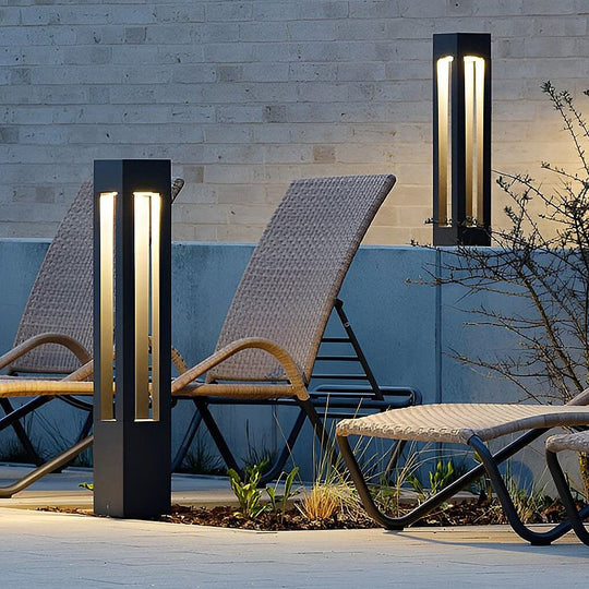 Black Aluminum Garden LED 7W 4-Beam Landscape Bollard Lights